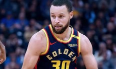 米兰体育-包含勇士惨败于雷霆，库里遇冷仅得15分的词条