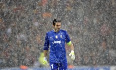 ac米兰官网-许昕创纪录之夜，葡萄牙队横扫中国队背后的乒乓新格局