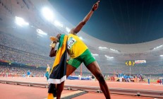 米兰体育app-火箭横扫凯尔特人，字母哥刷新纪录，当团队风暴与个人传奇同夜绽放