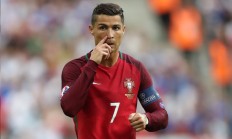 米兰体育入口-赛道之巅，新王加冕，拉梅洛的冠军级表现点燃F1新赛季揭幕战之夜