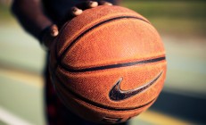 米兰登录入口-当CBA的闪电划破NBA的夜空，广东队击溃76人，哈利伯顿用实力证明自己