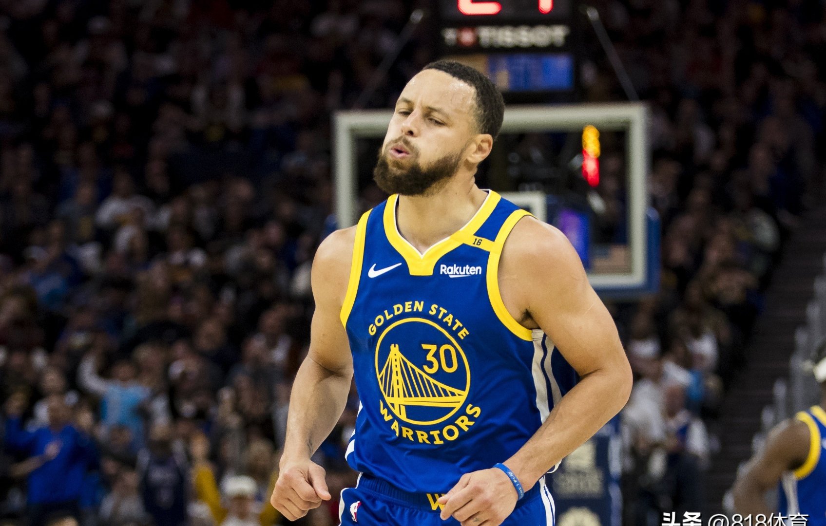 包含勇士惨败于雷霆，库里遇冷仅得15分的词条