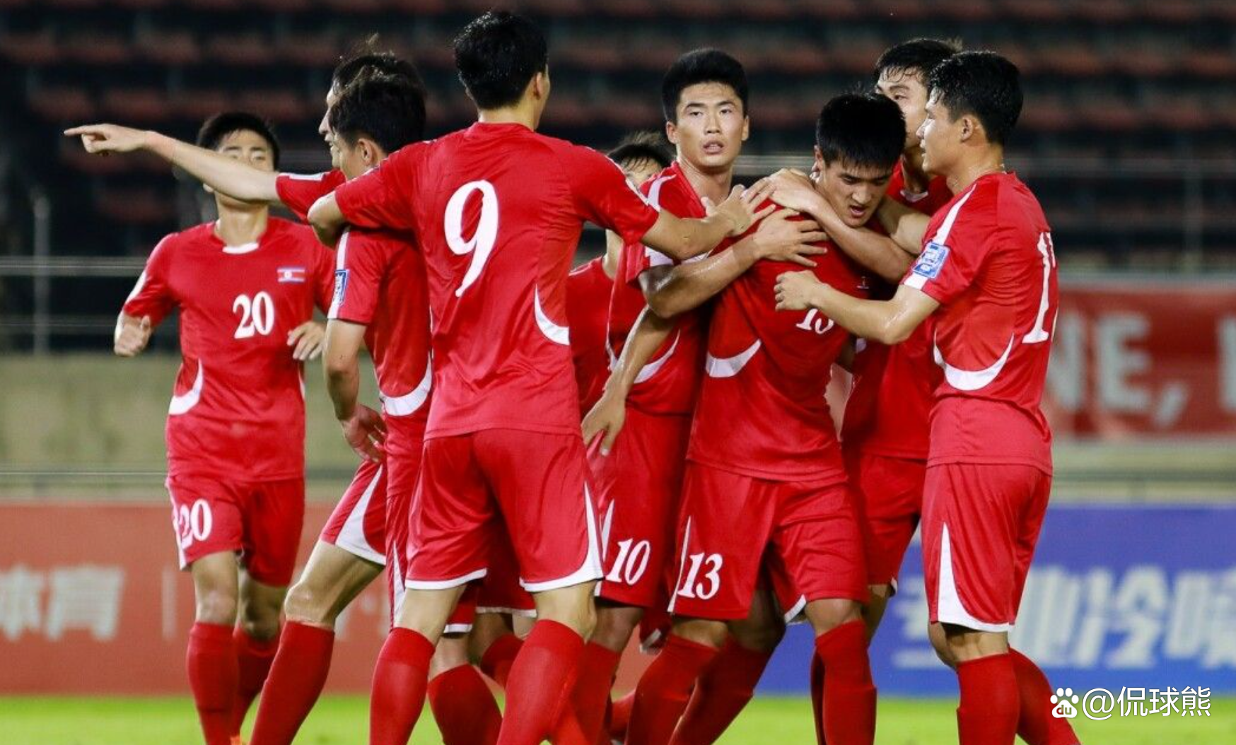 亚洲球队打出团队精神，战胜对手的简单介绍