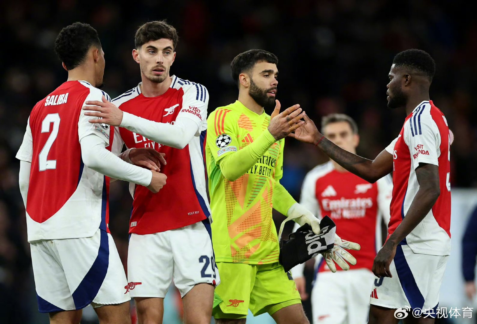 卡瓦尼尽展神威，摩纳哥豪取连胜