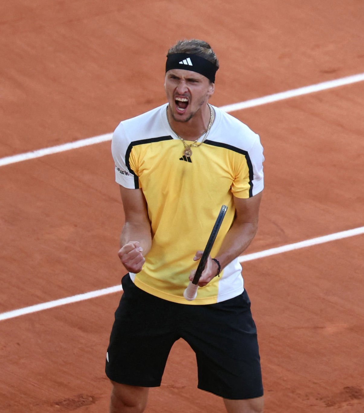 包含法网逆转蒙特卡洛大师赛,兹维列夫关键制胜的词条 包含法网逆转蒙特卡洛大师赛,兹维列夫关键制胜的词条