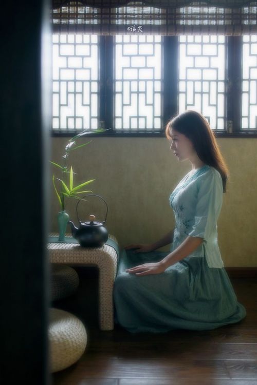 锡安连续得分拉开差距，火箭主场力克吉林队