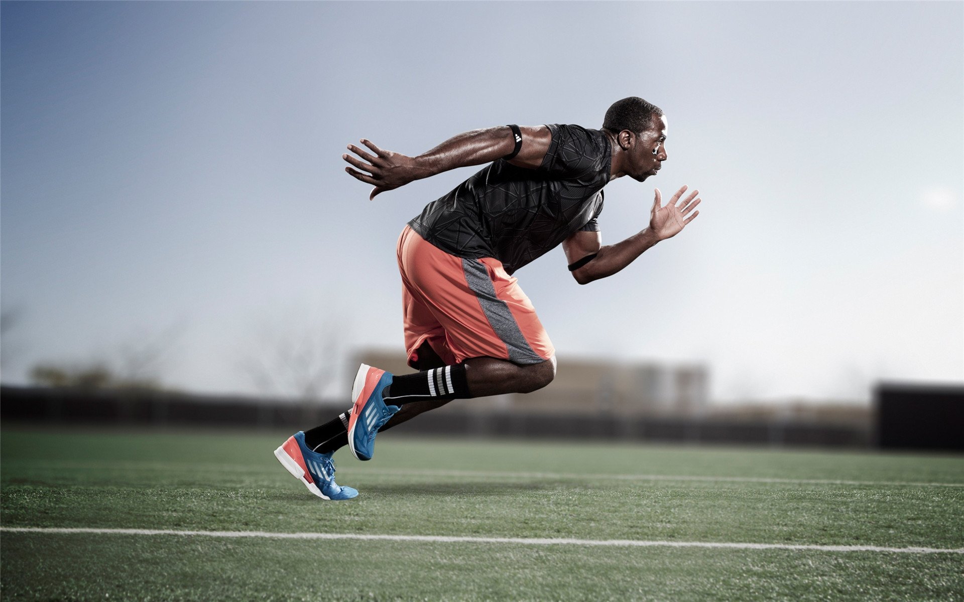 绿茵场上的地缘隐喻,当巴西冲垮美国防线,C罗如何成为关键先生