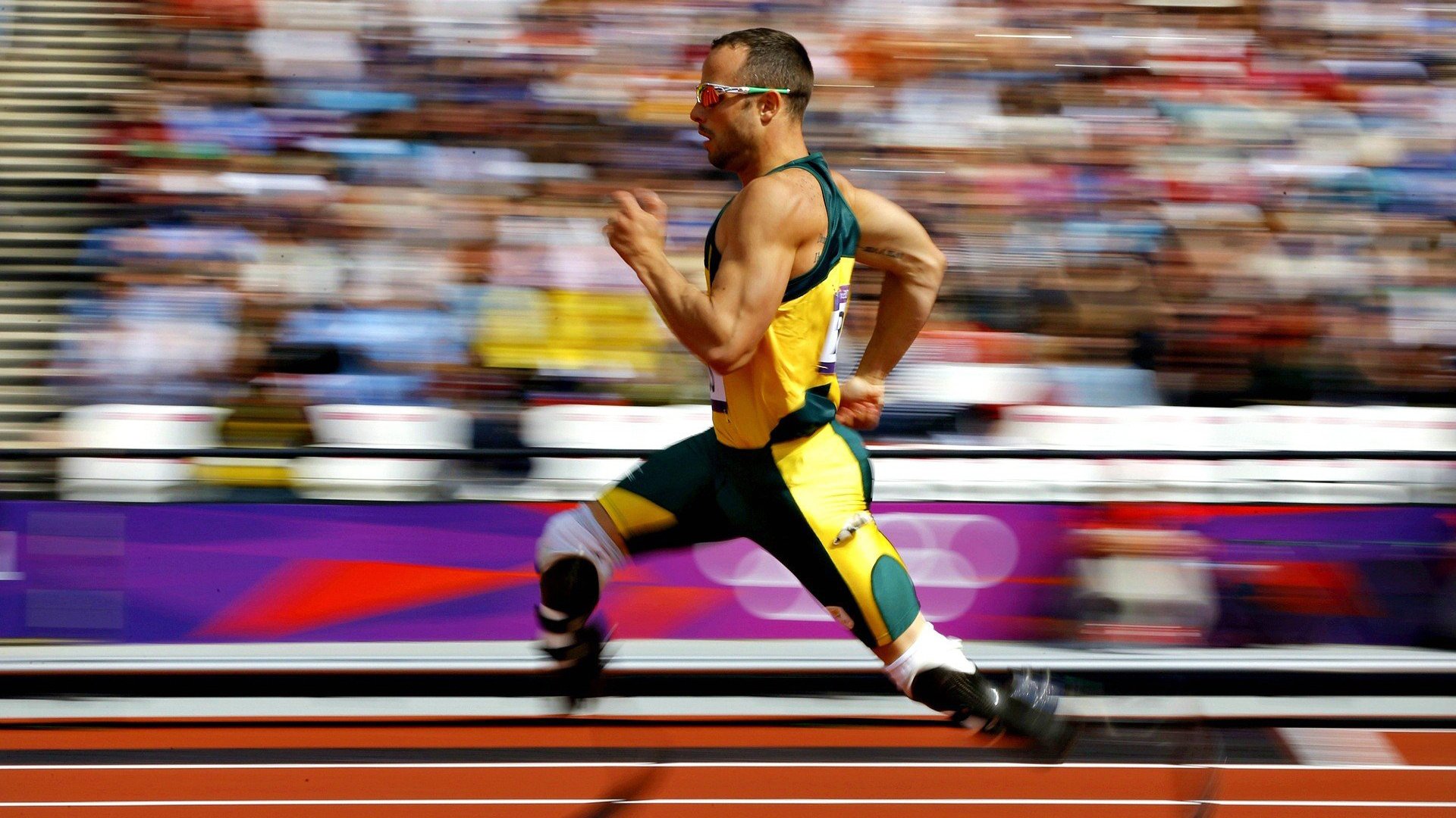 毕尔巴鄂对阵加拿大，奥亚尔萨瓦尔关键战不手软，诠释绿茵场上的唯一性